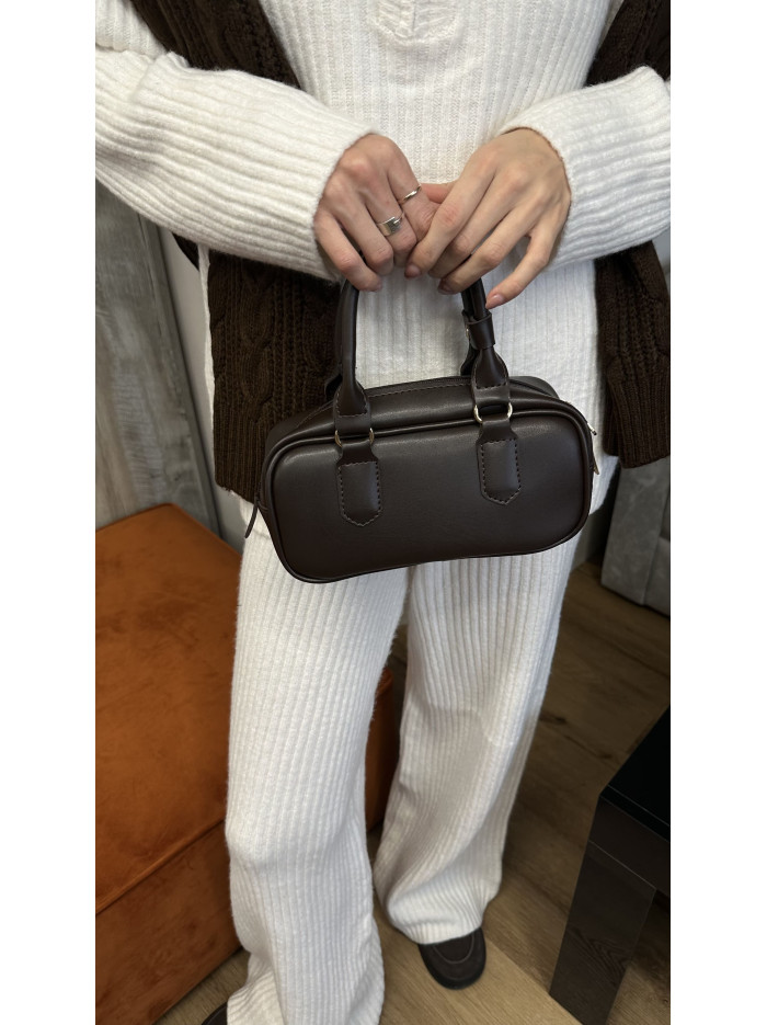 Жіноча сумка шоколадна крос боді 053