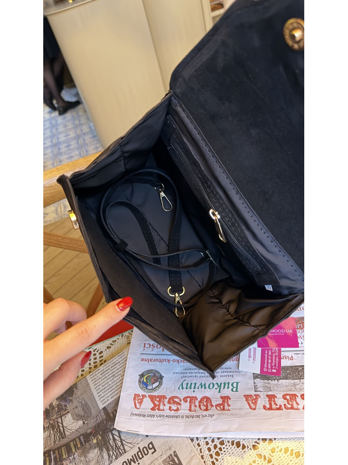 Жіноча сумка крос боді чорна 065А