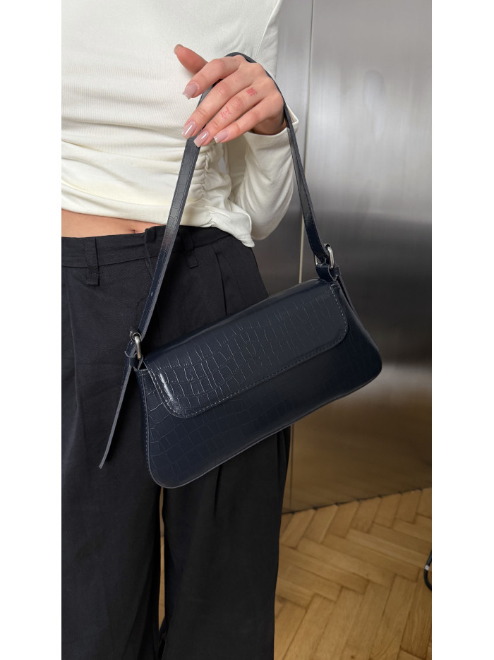 Жіноча сумка багет чорна кроко 22-24а