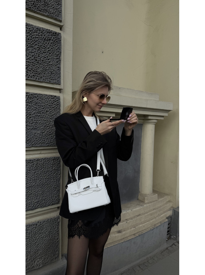 Жіноча сумка крос боді біла зерниста 25-12