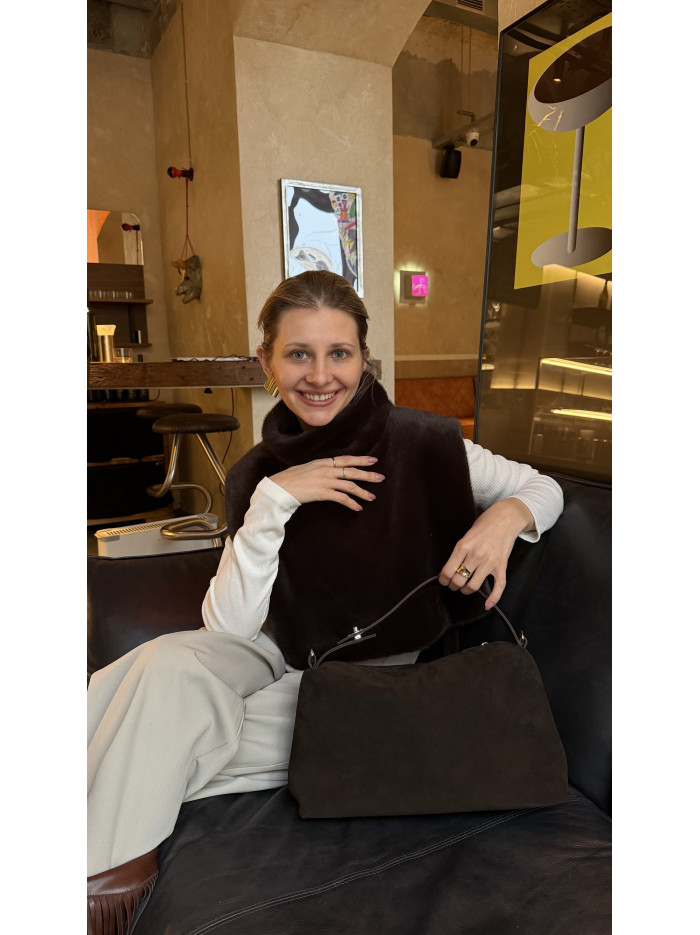 Жіноча сумка крос боді 25-87 шоколадна із натуральної замші