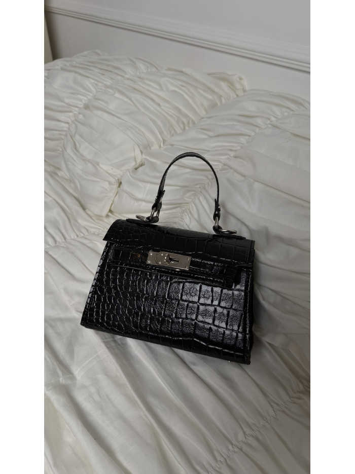 Жіноча міні сумка чорна кроко 26-05