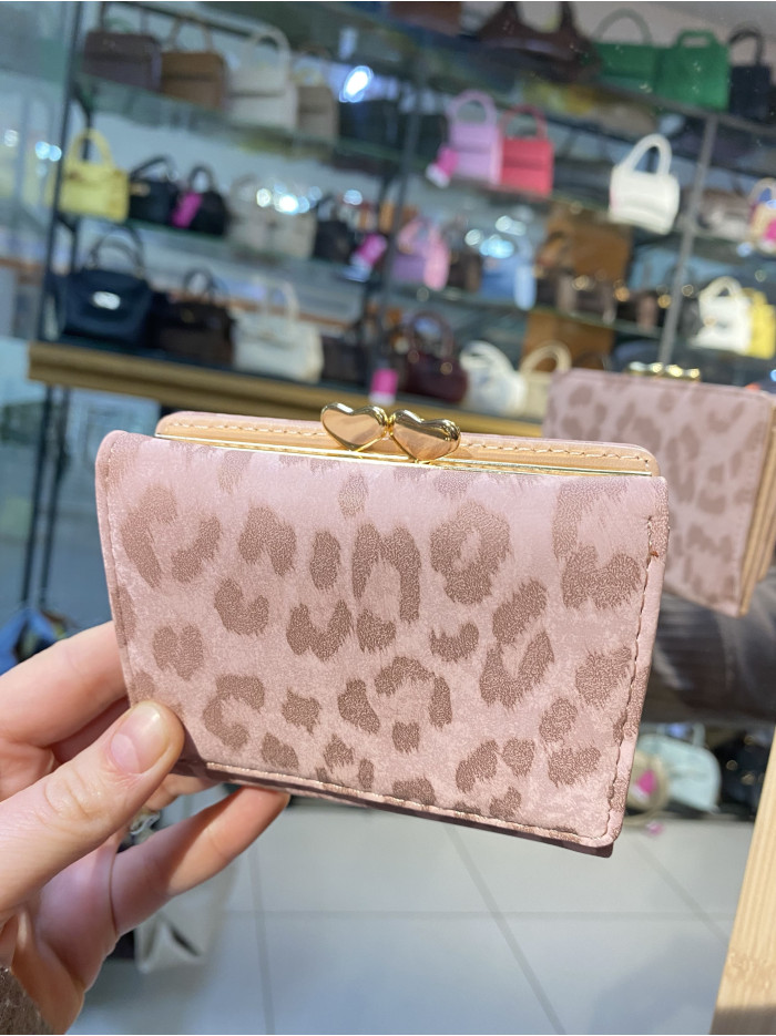 Жіночий гаманець леопардовий рожевий